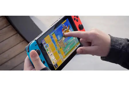 Console Nintendo Switch Nintendo avec paire de Joy-Con Rouge et Bleu Neon V3